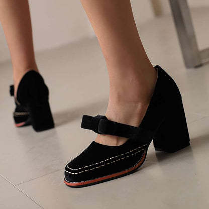 Dames Mary Jane Pumps met Blokhak en Strikdetail